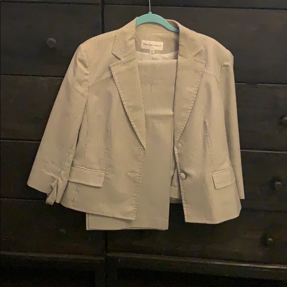 Suit